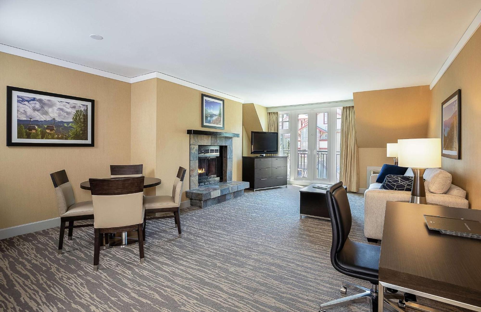 Hilton Whistler Resort & Spa Buitenkant foto