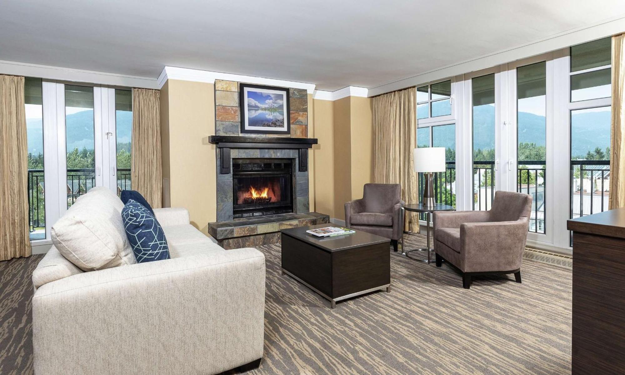 Hilton Whistler Resort & Spa Buitenkant foto