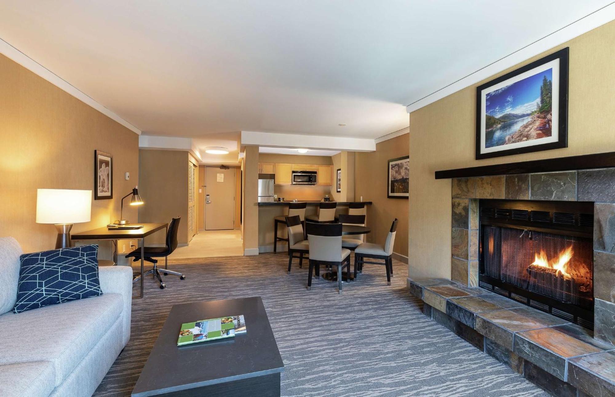 Hilton Whistler Resort & Spa Buitenkant foto