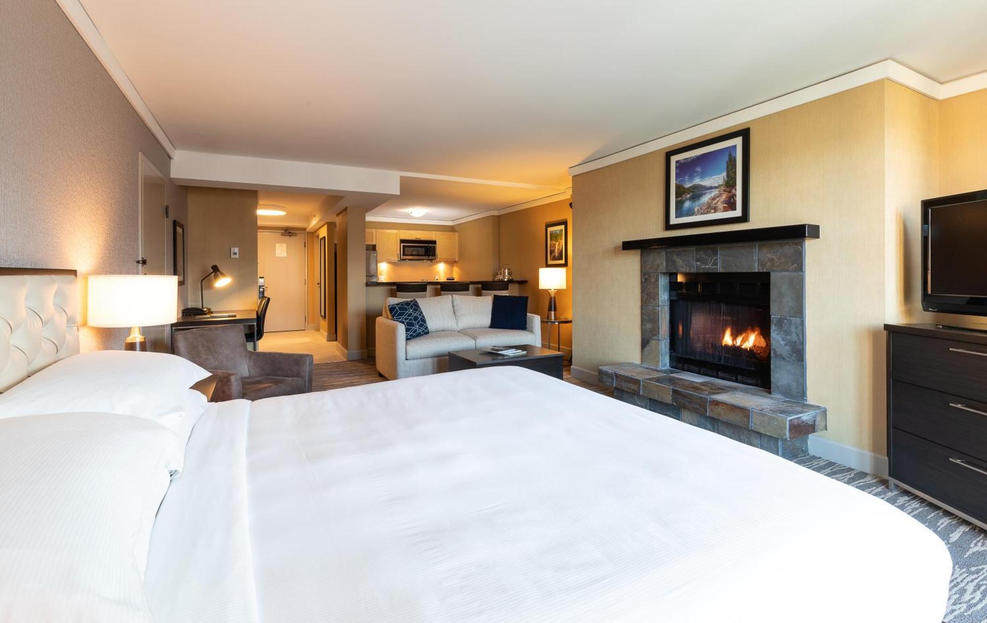 Hilton Whistler Resort & Spa Buitenkant foto